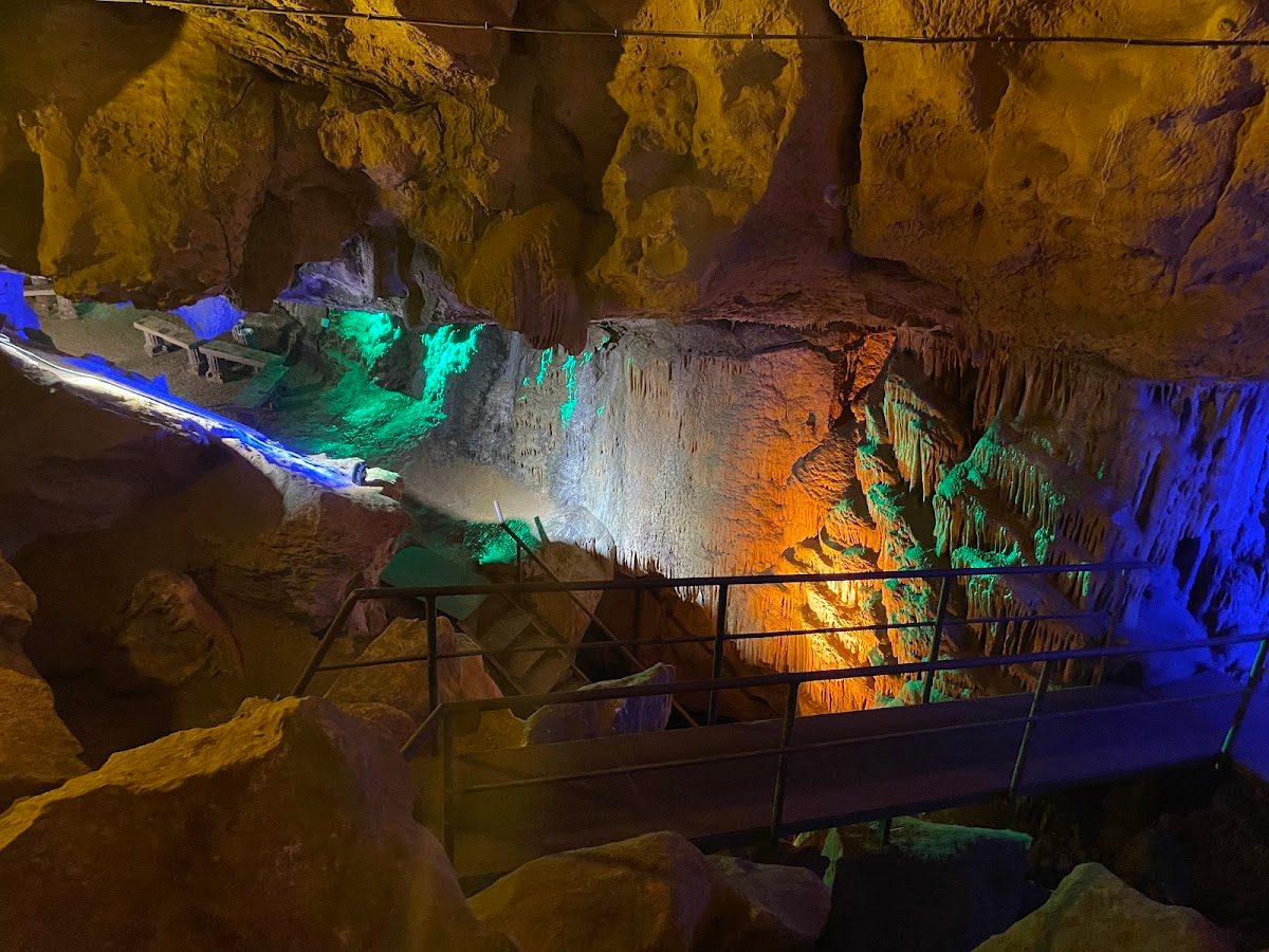 Fakıllı Cave