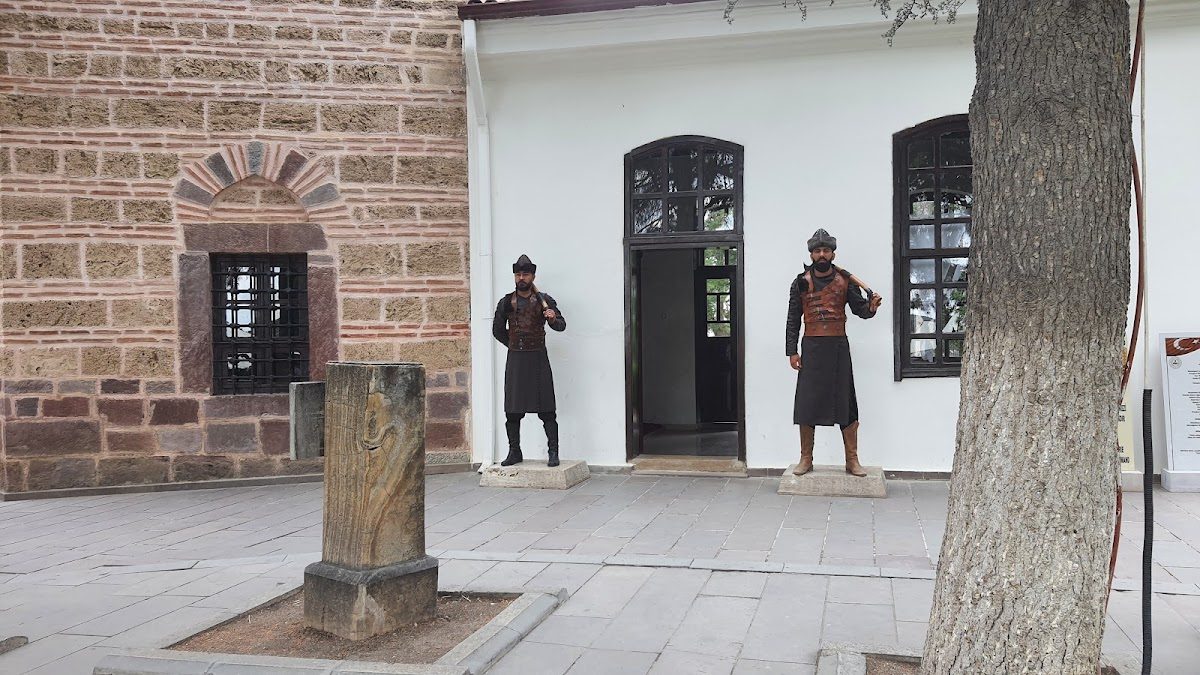 Ertuğrul Gazi Türbesi - 6