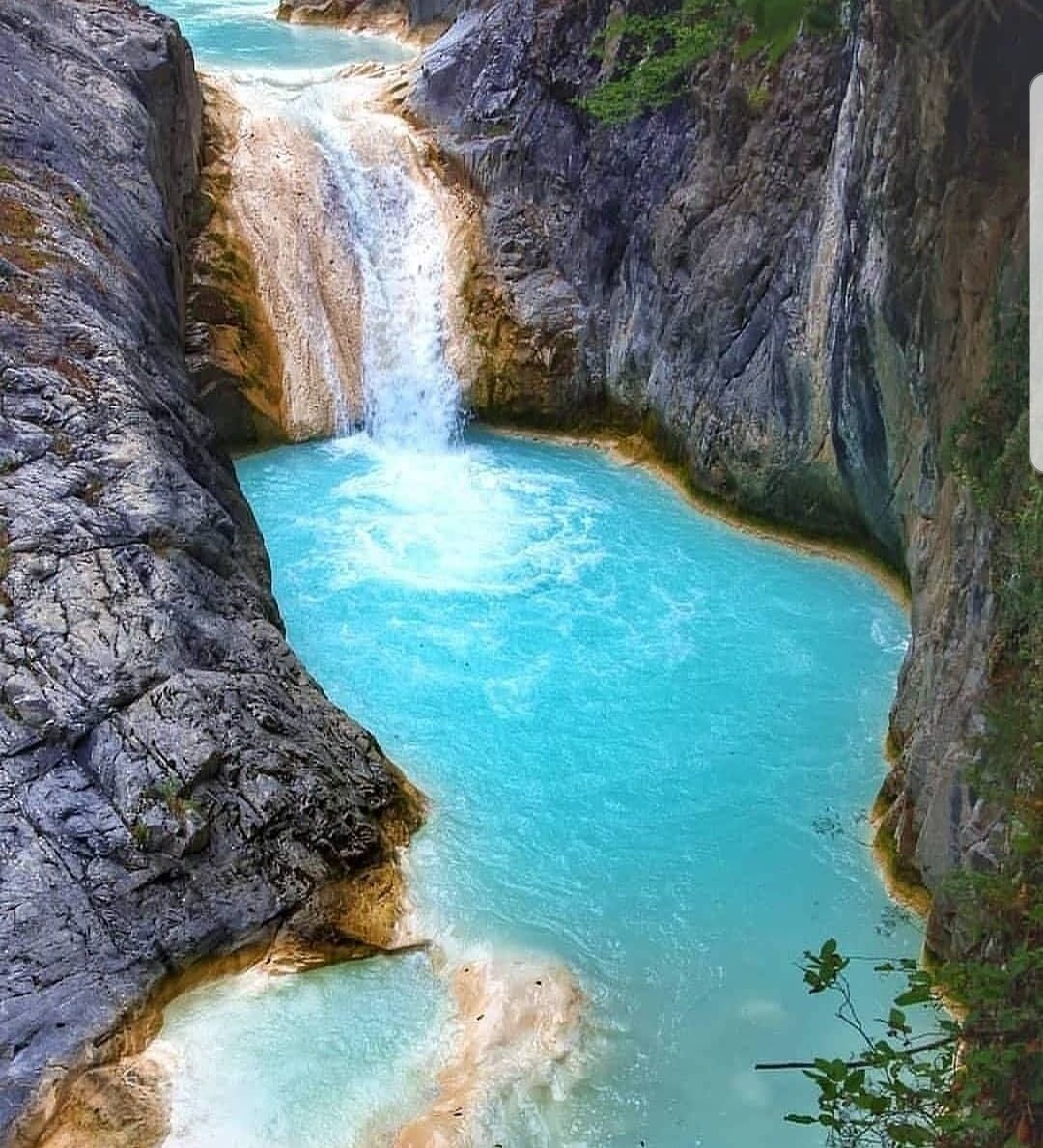Blue Lake (Kuzalan Waterfall) - 3