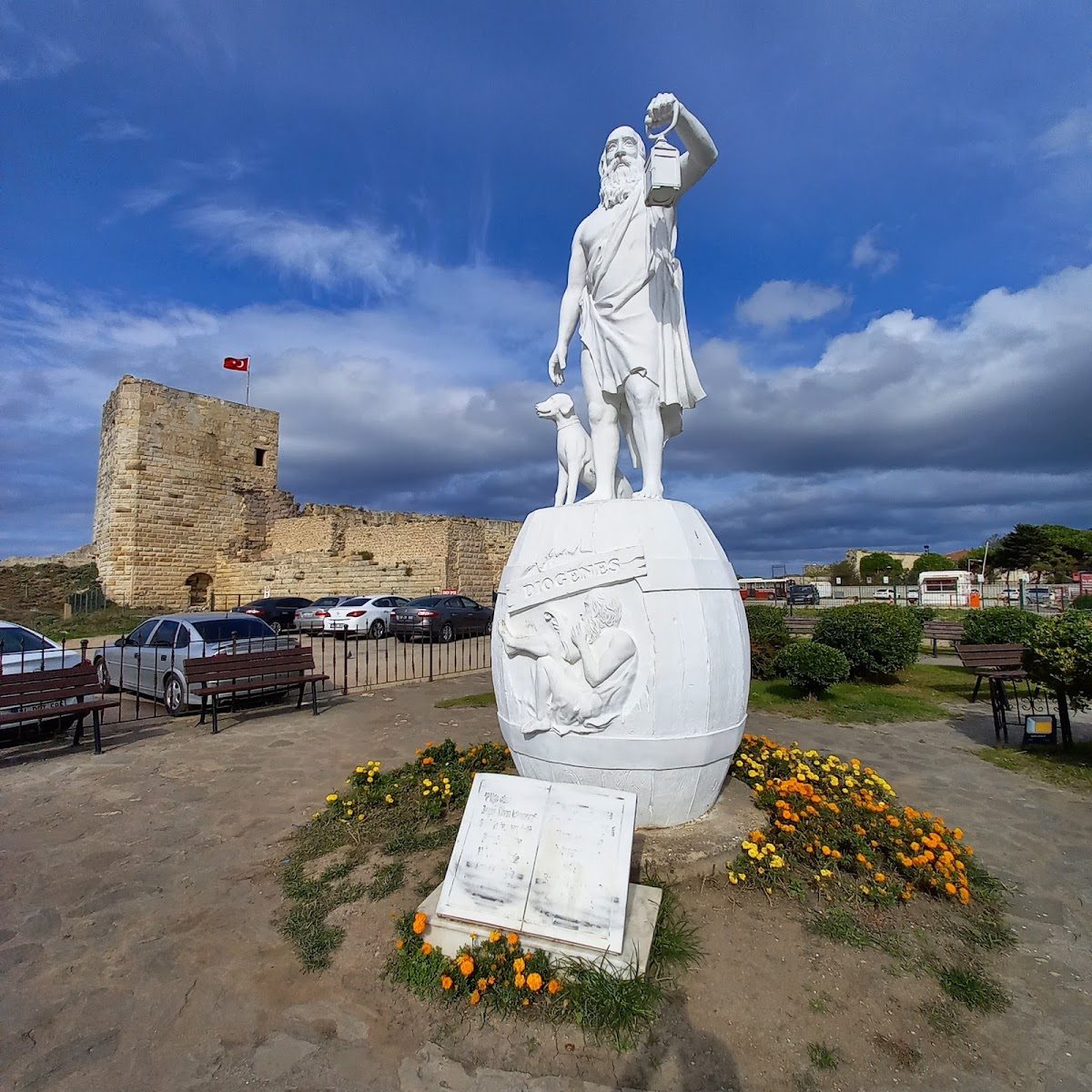 Diogenes Statue