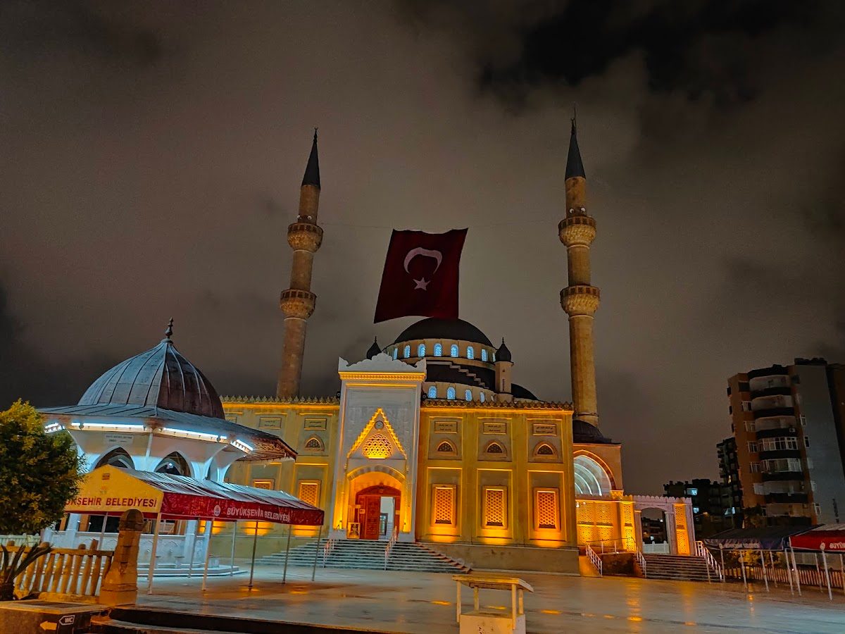 Ramazanoğlu Cami