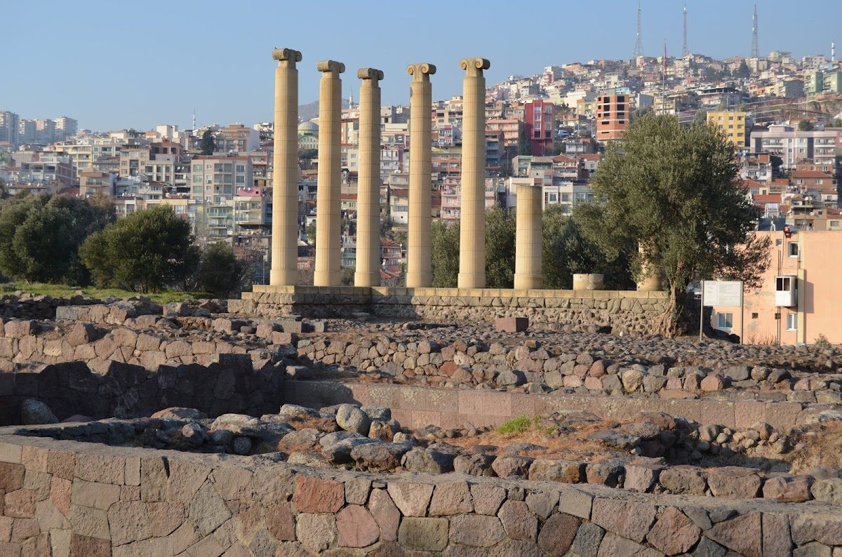 Bayraklı (Old Smyrna) Ancient City