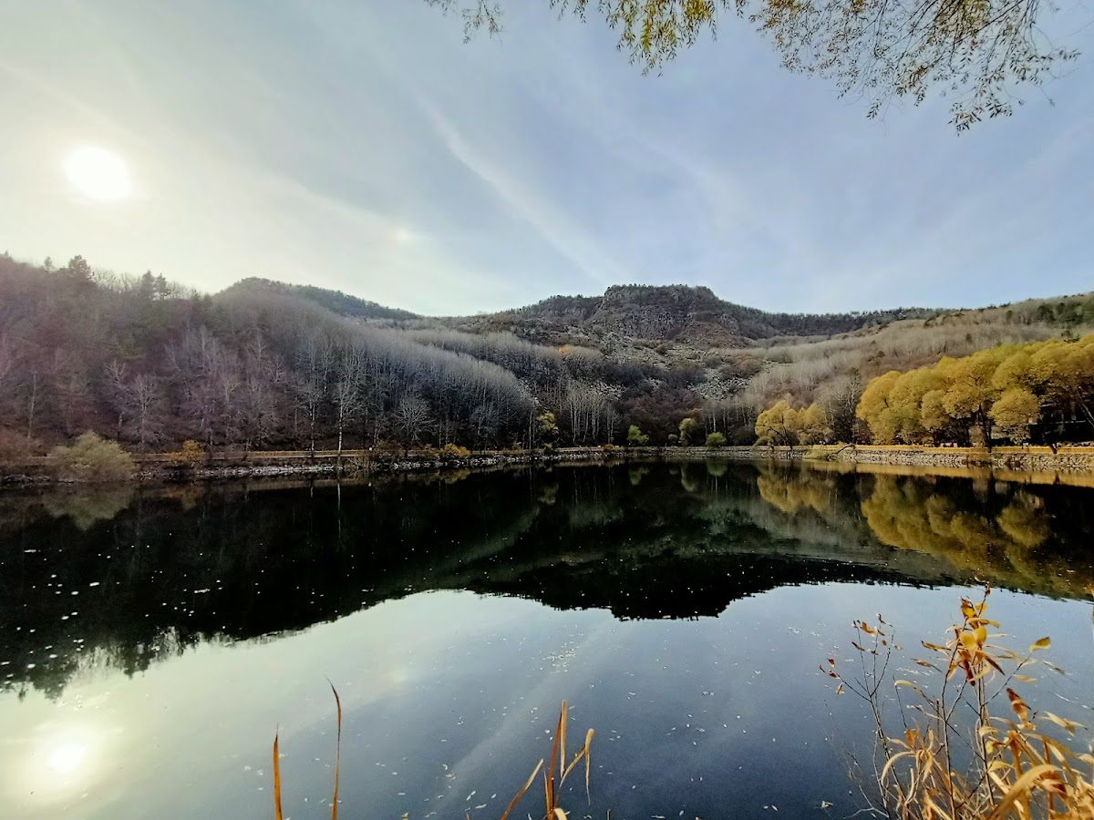 Karagöl (Çubuk Karagöl Tabiat Parkı)