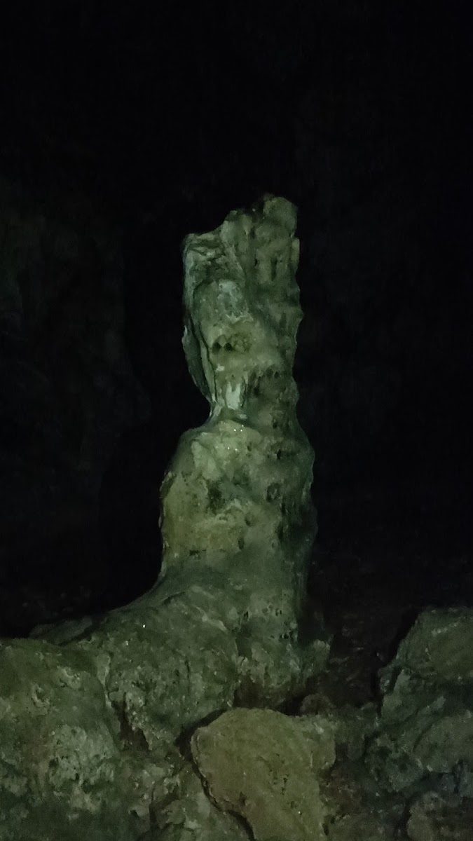كهف بايندر