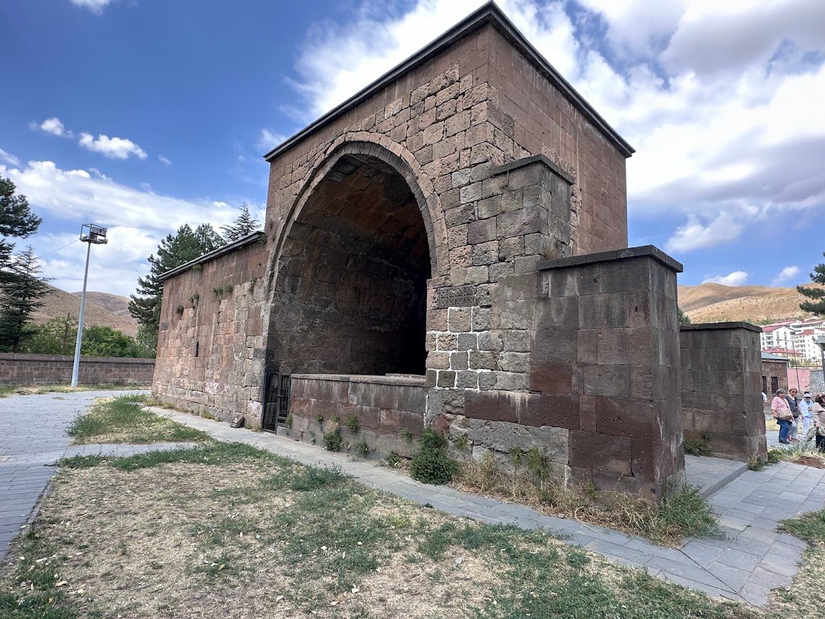 İhlasiye Medresesi - 3