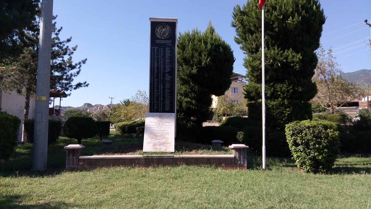 Aydın Çanakkale Martyrs' Monument - 1