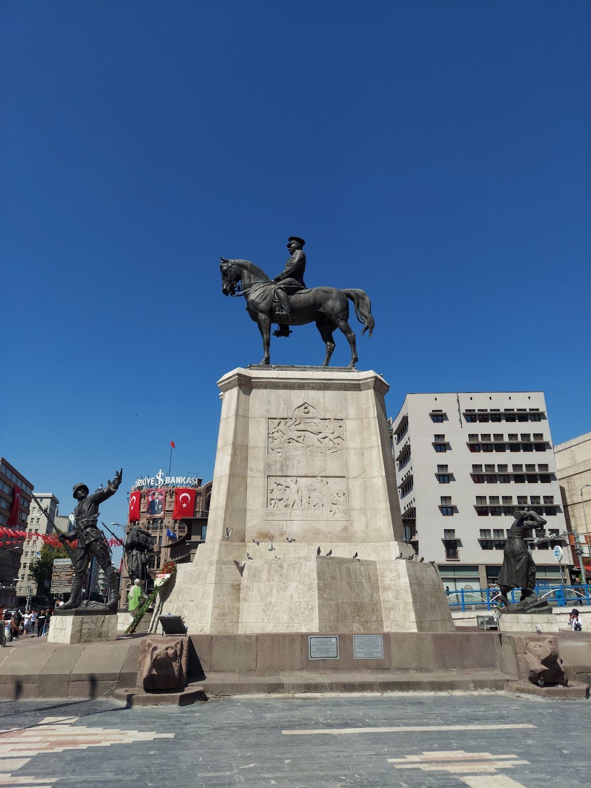 Ulus Square - 4