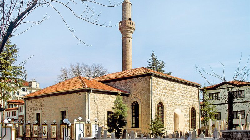 Taceddin Dergahı ve Türbesi