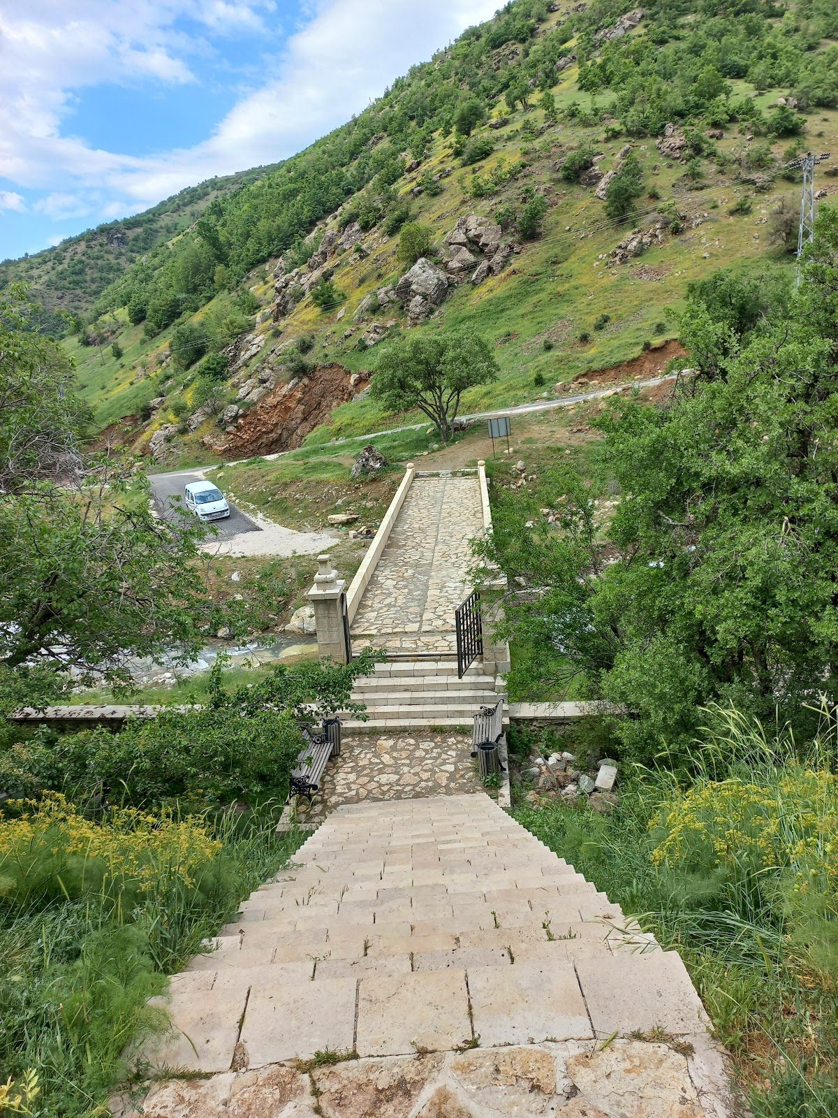 Nehri Pirs' Cemetery - 3