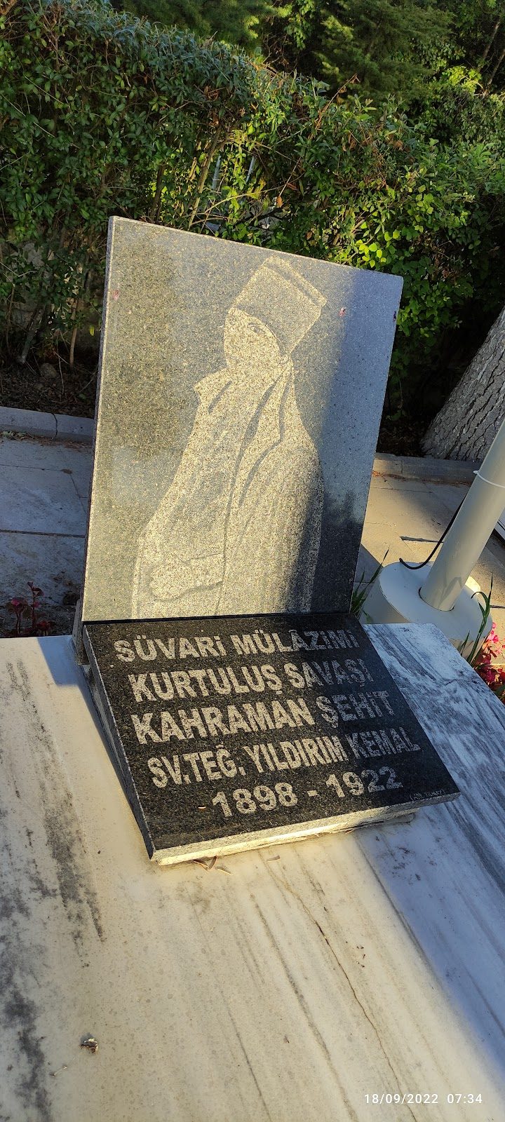 Yıldırım Kemal Şehitliği - 6