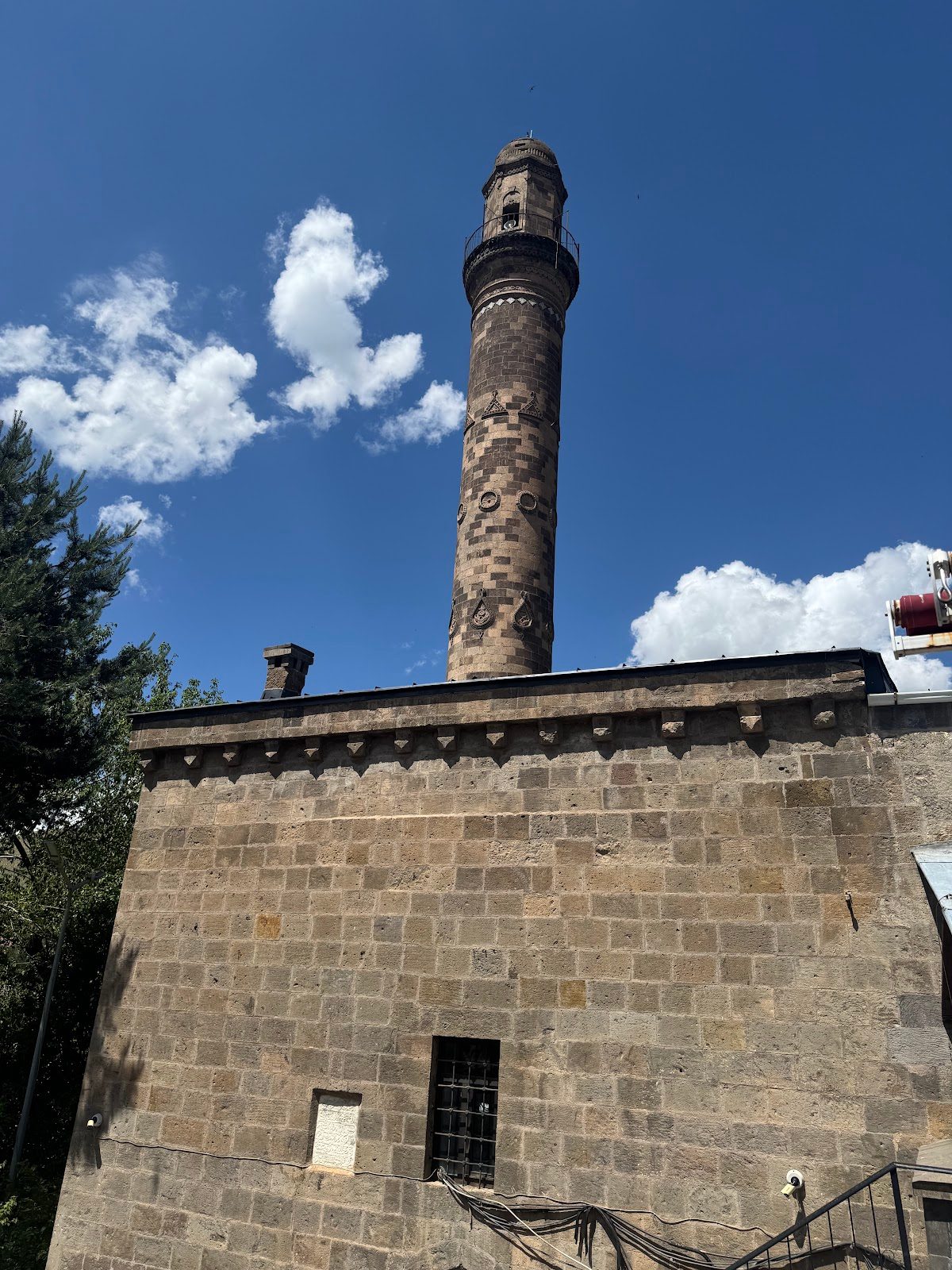 Gök Meydan Cami - 3