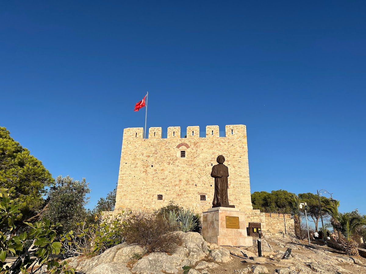 Güvercinada