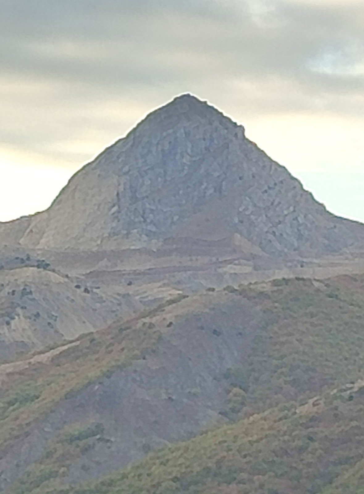 Kiğı Castle