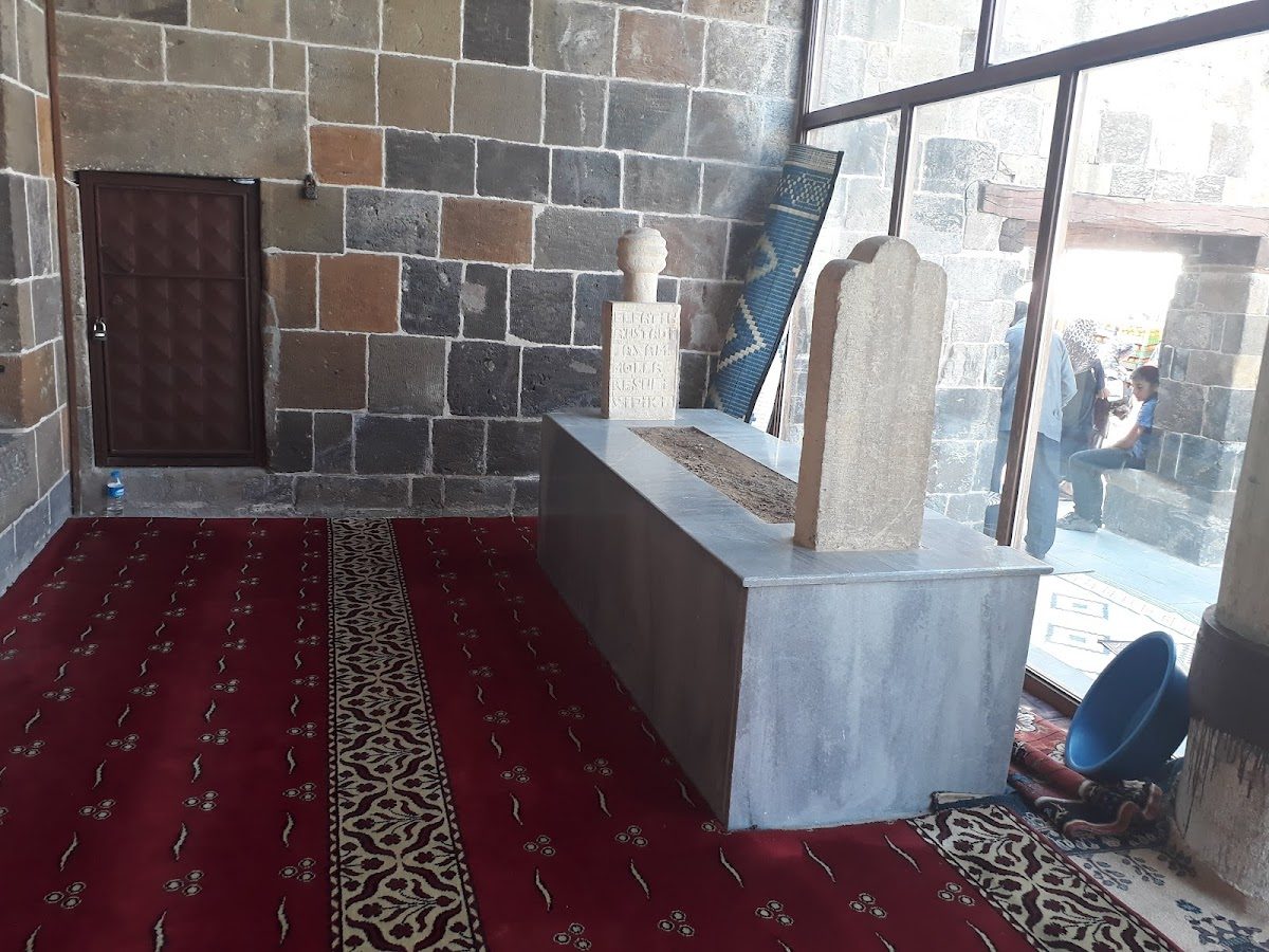 Alaaddin Bey Cami - 3