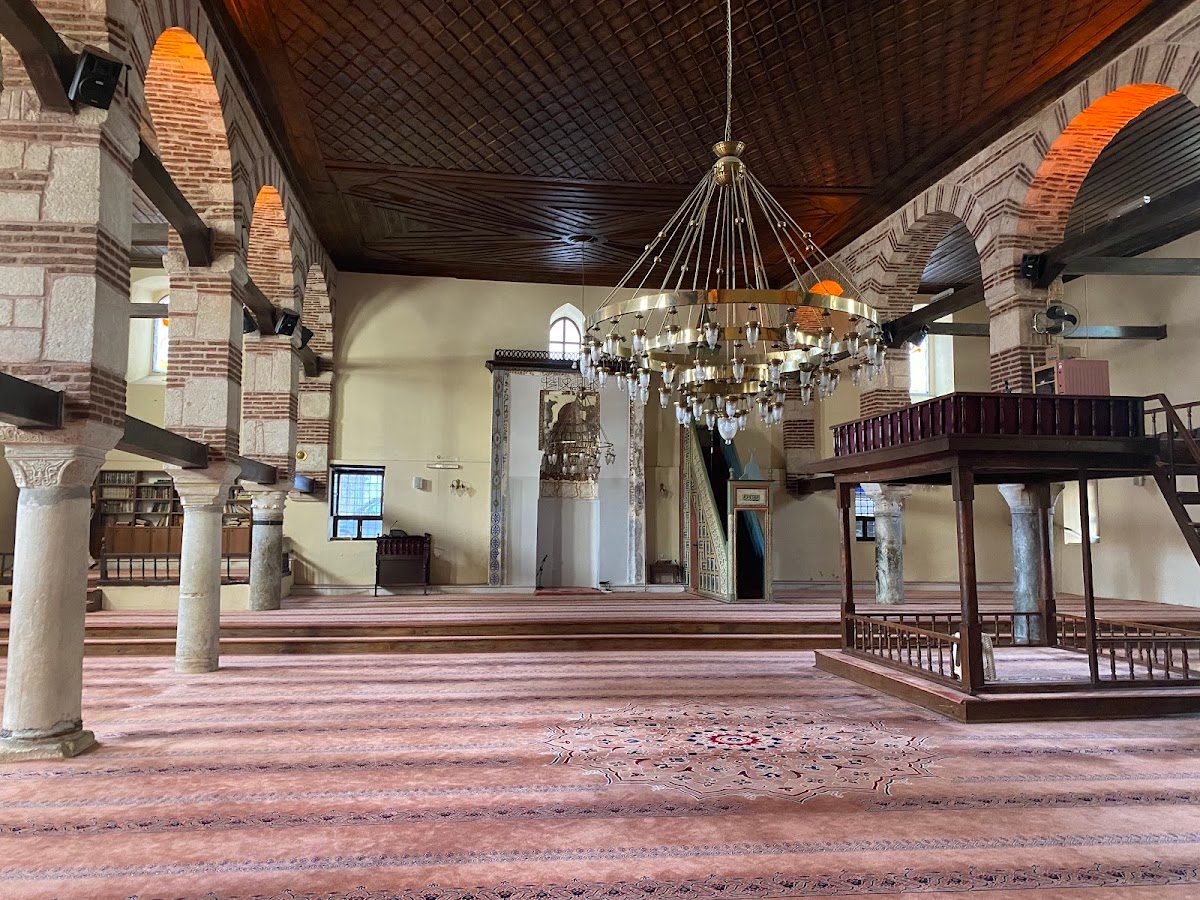 Yıldırım Camii (Eski Camii)