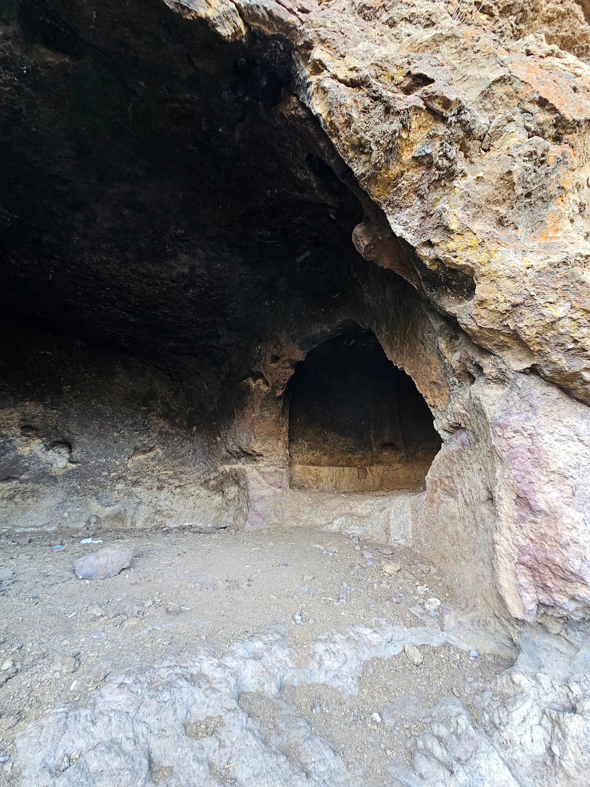 Zağ Caves - 3