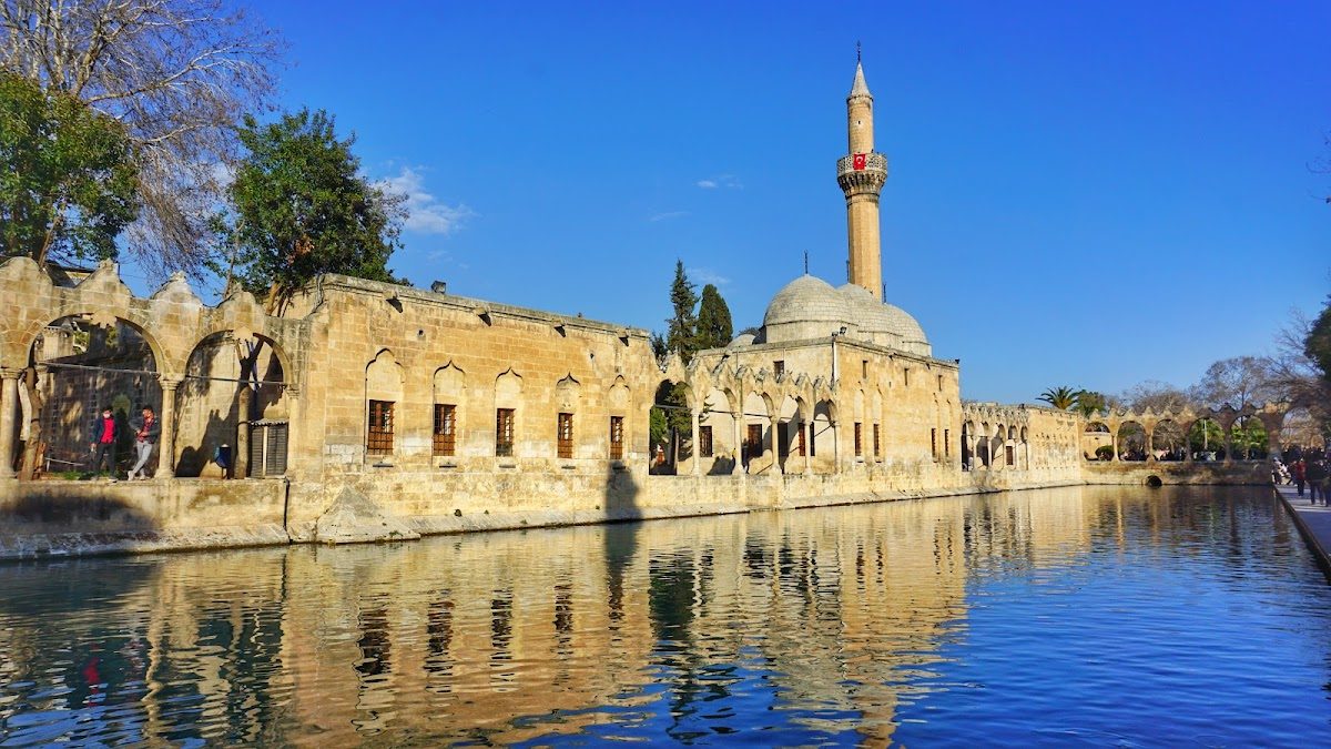 Mevlid-i Halil Cami ve Mağarası - 7