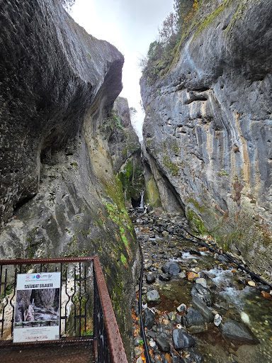 Saitabat Şelalesi - 1