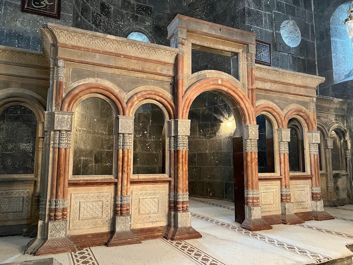 Kümbet Camii (12 Havariler Kilisesi) - 5