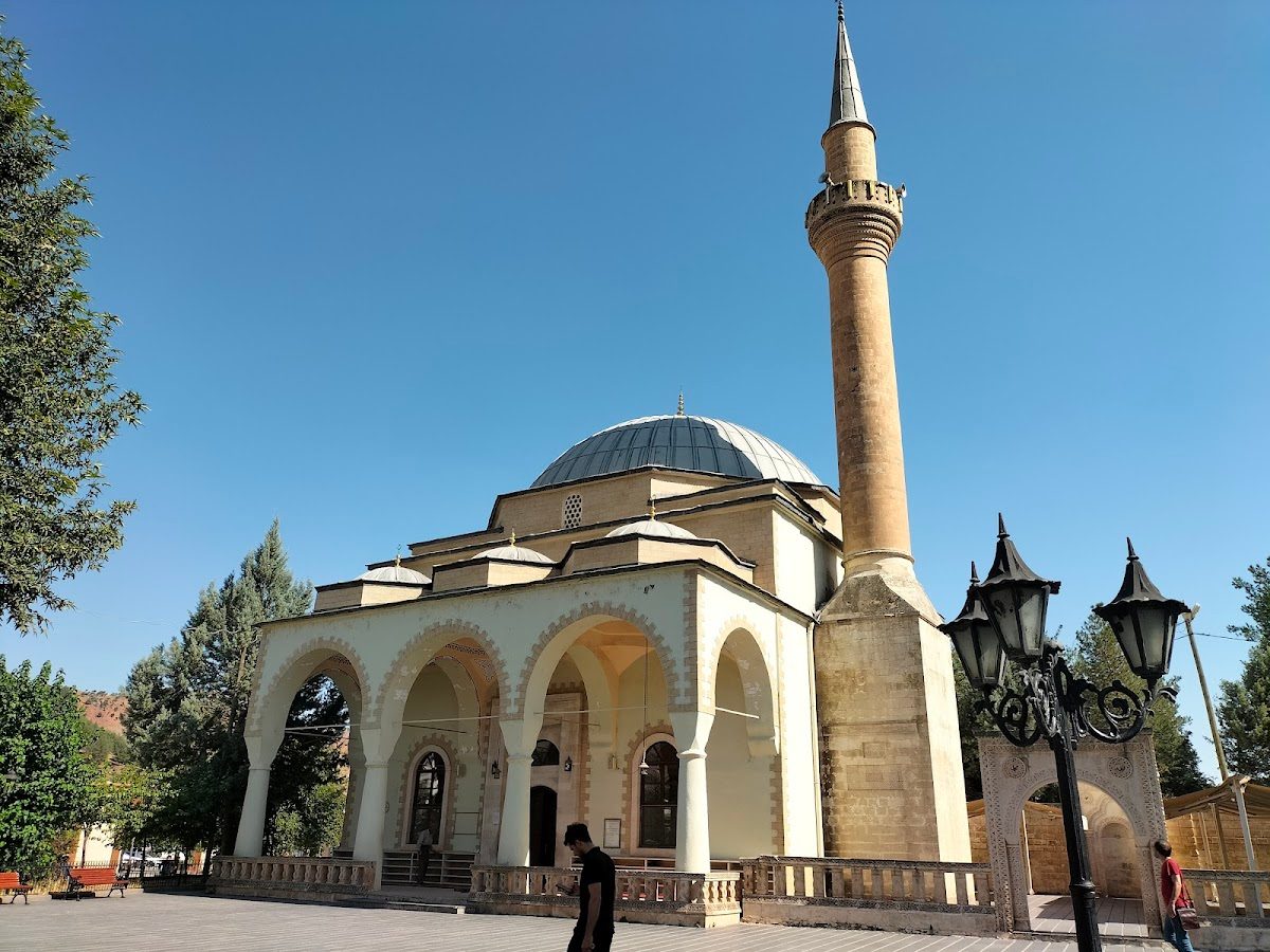 Мавзолей Хазрет Вейселя Карани