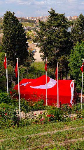 ضريح بايراклы بابا - 2