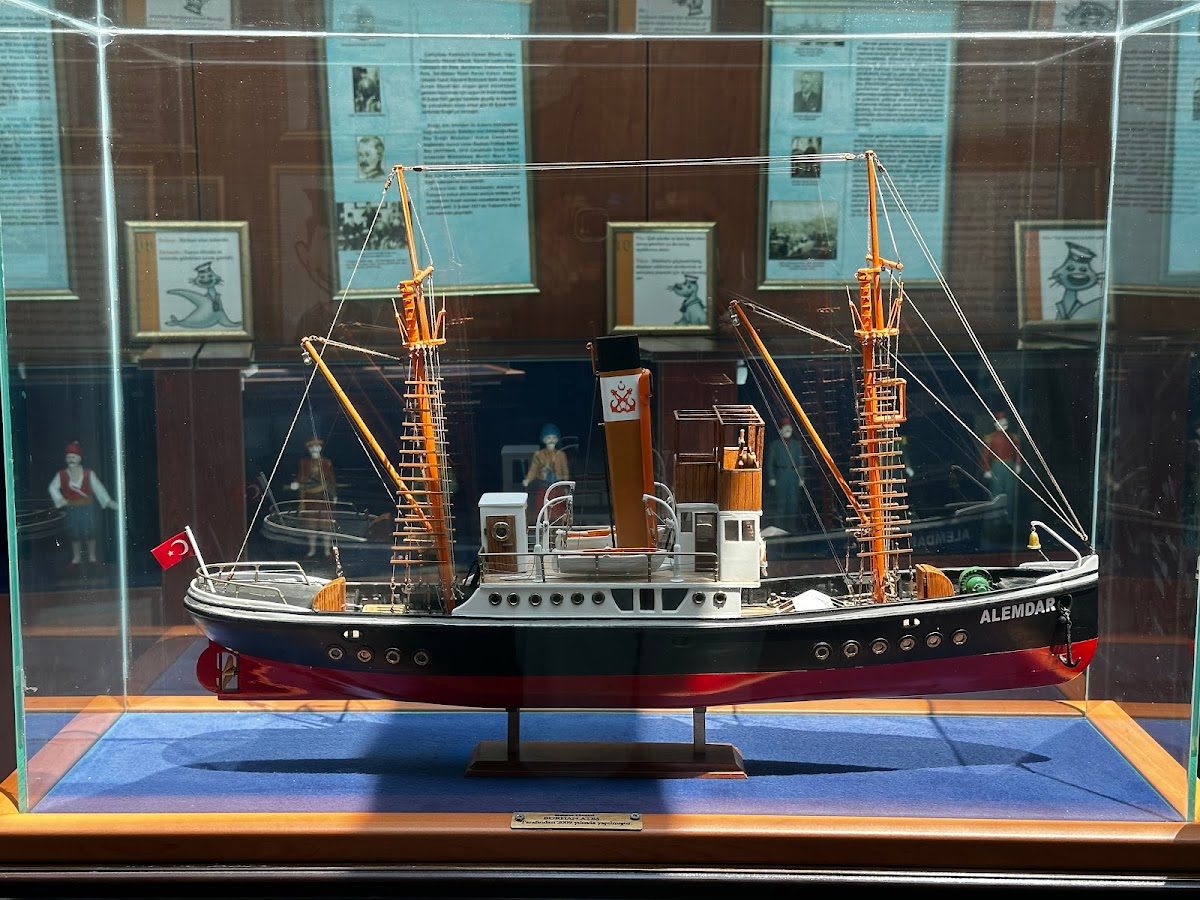 Gazi Alemdar Museum Ship