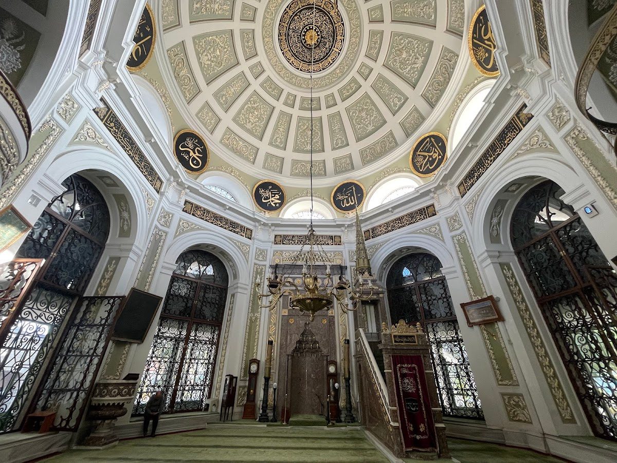 Hırka-i Şerif Camii