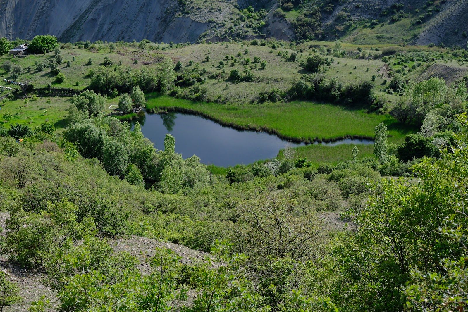 Lake Ardos