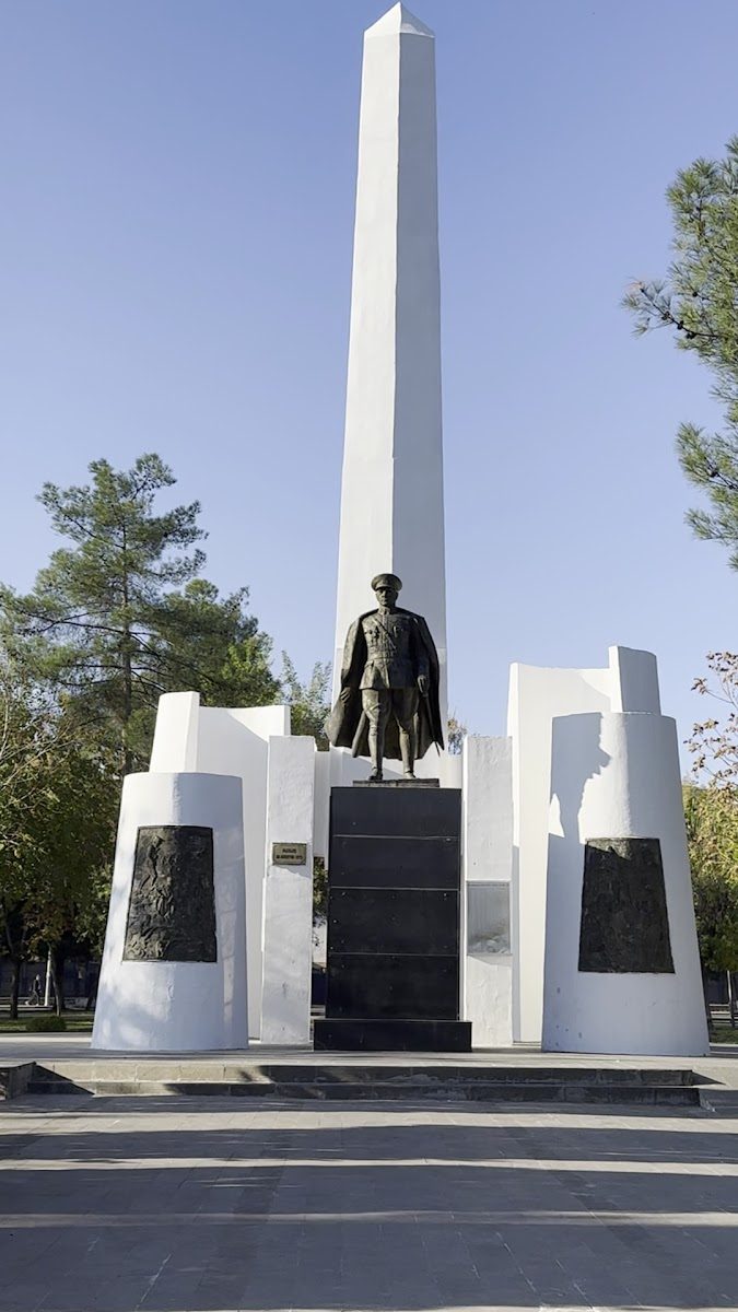 Anıt Park - 1