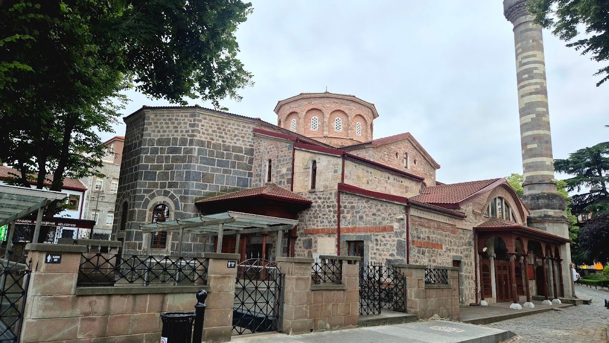 Fatih Mosque (Former Trabzon Cathedral, Panaghia Chrysokephalos)