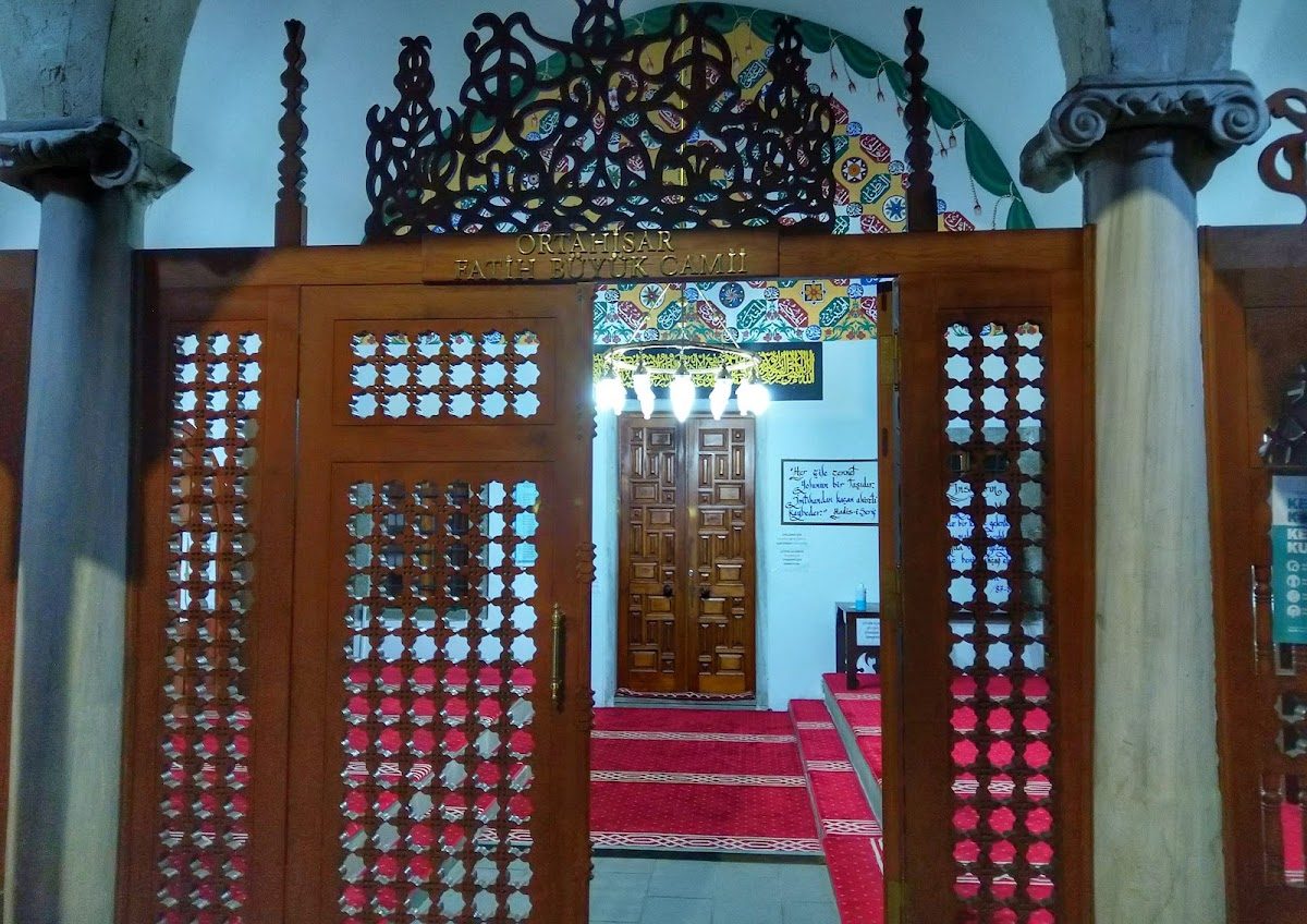 Fatih Mosque (Former Trabzon Cathedral, Panaghia Chrysokephalos) - 5