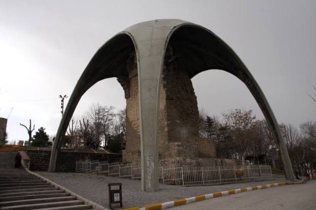 Руины дворца Кылычарслана