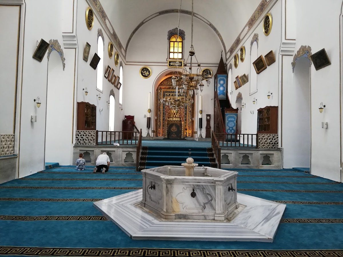 I. Murad Hüdavendigar Türbesi
