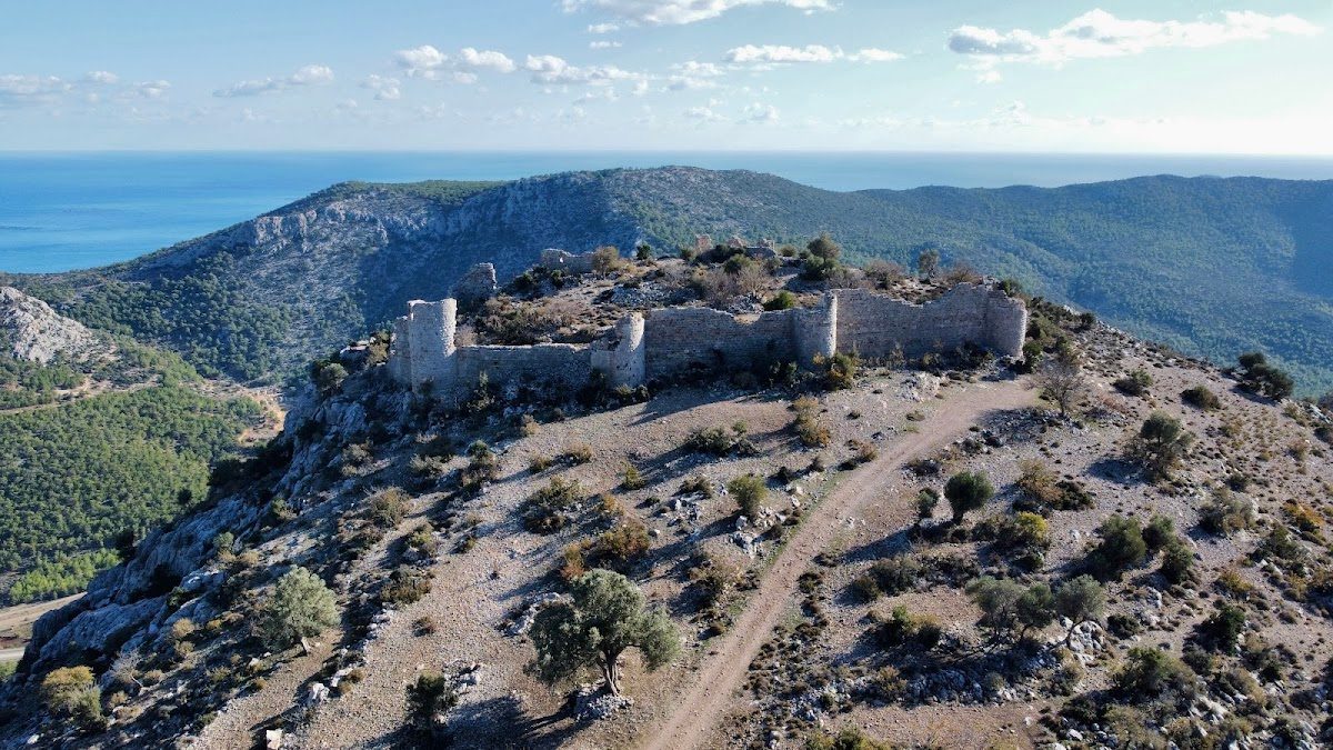 Tokmar Castle - 3