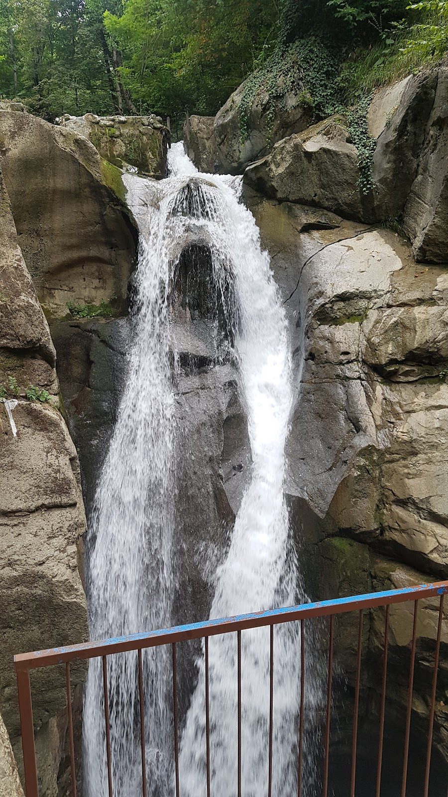 Samandere Waterfall Nature Monument - 4