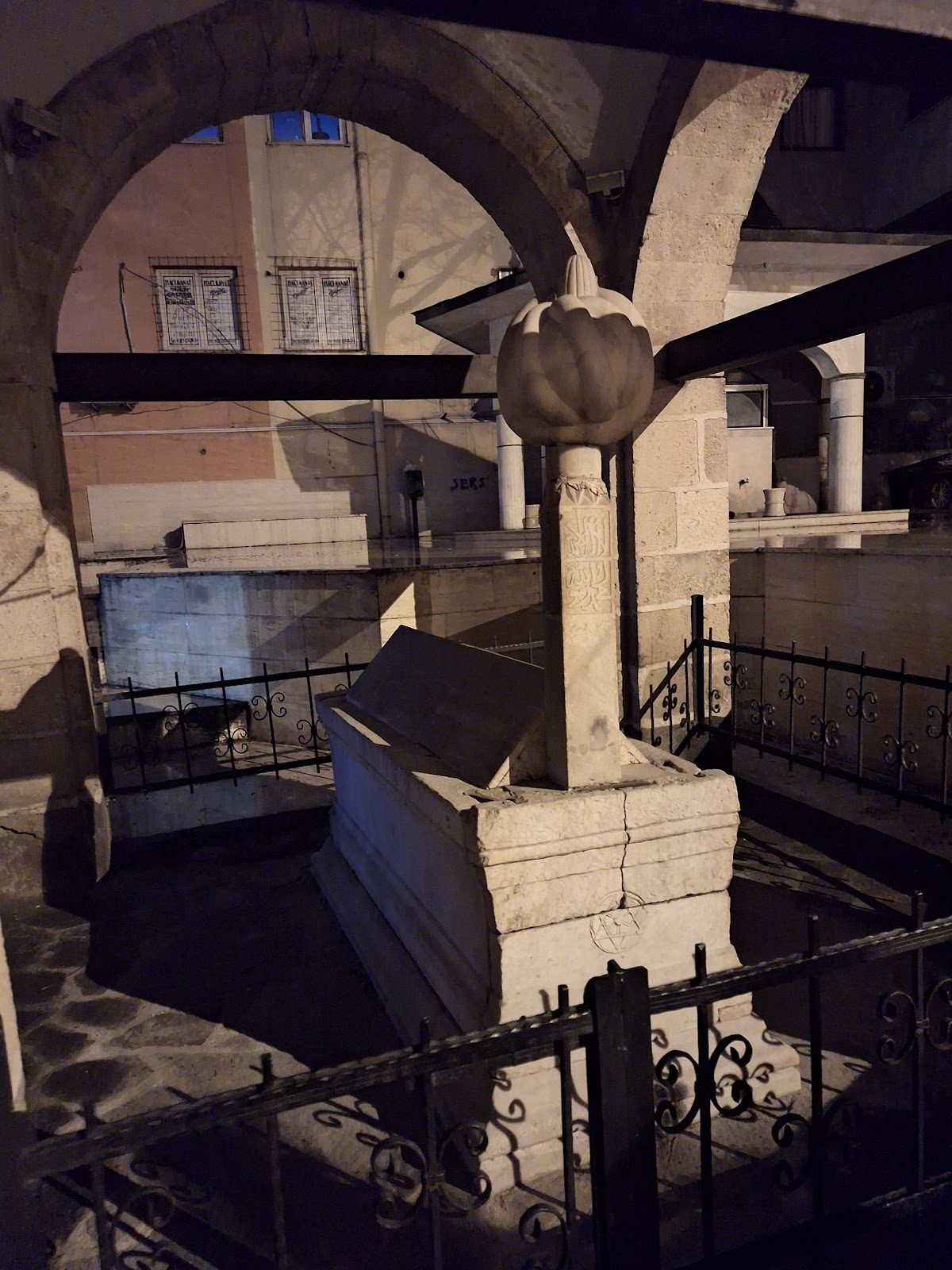 Felezade Süleyman Çavuş Tomb - 3