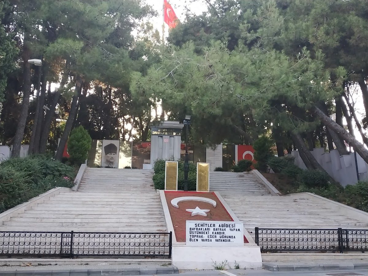 Tekirdağ Martyrs' Monument