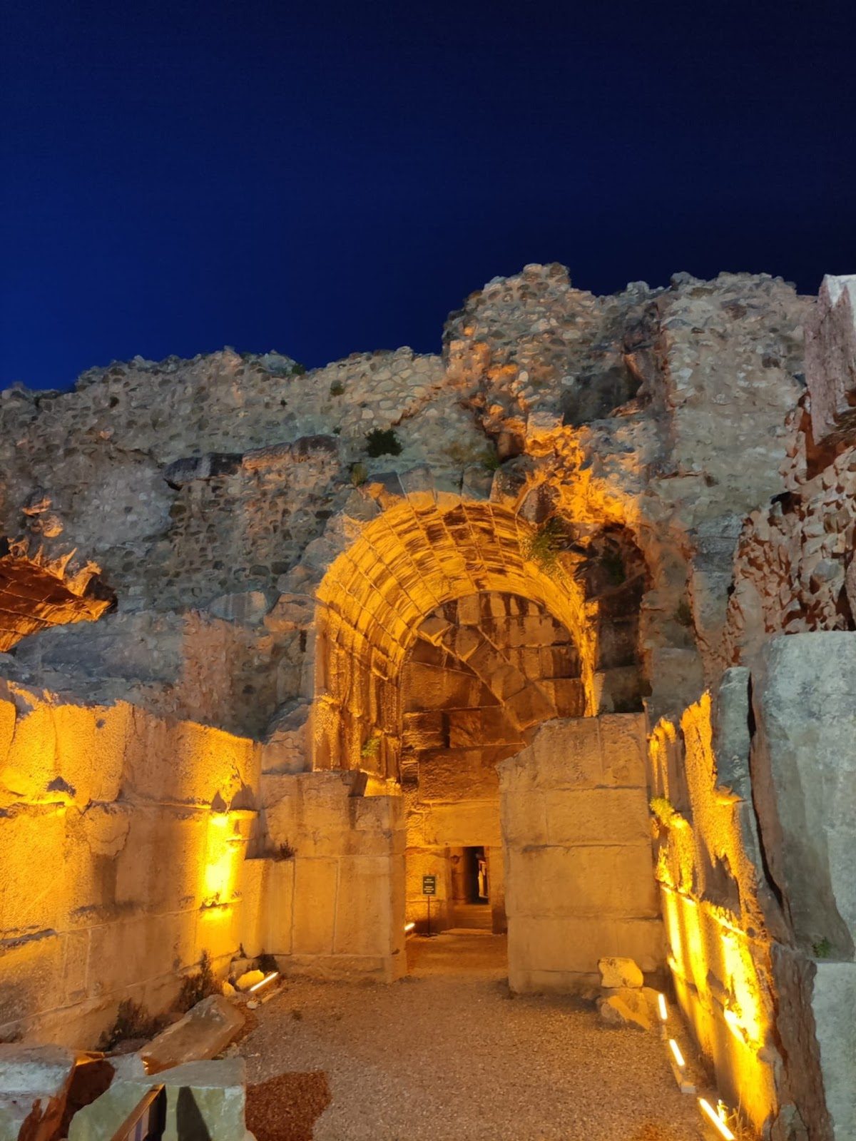 Iznik Theatre (Ancient Theatre) - 3