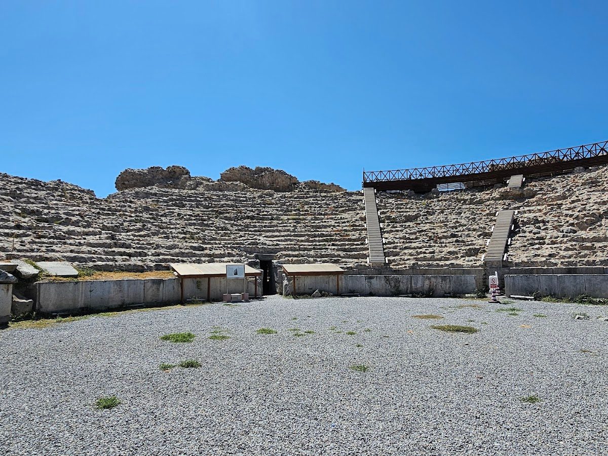 Iznik Theatre (Ancient Theatre) - 7