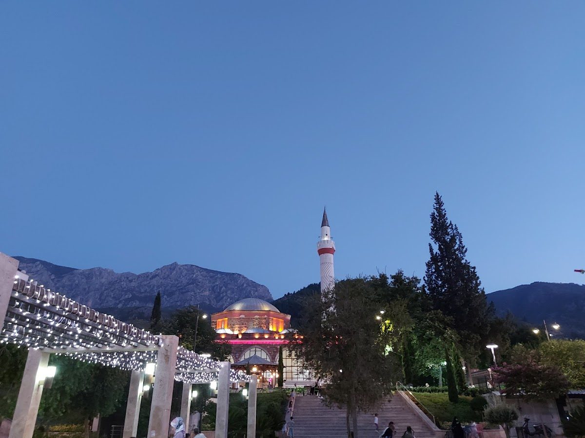 Hatuniye Mosque