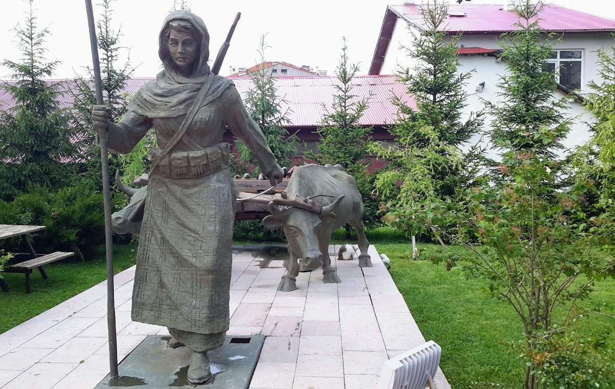 Şehit Şerife Bacı Kültür Evi - 3