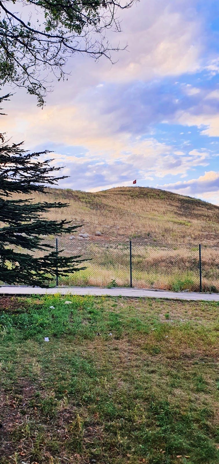 Beştepe Tumulus