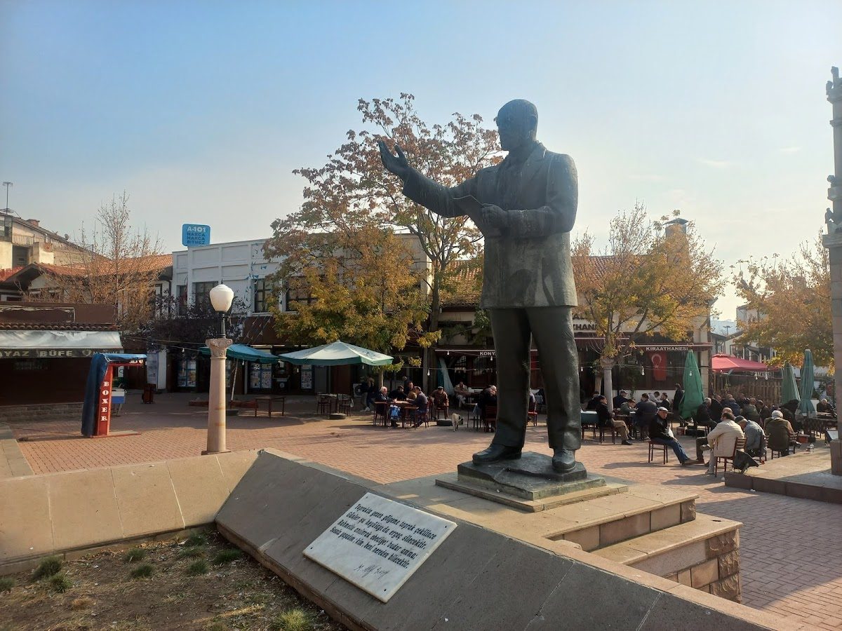 Mehmet Akif Ersoy Heykeli - 5
