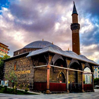 Erzurum Narmanlı Mosque