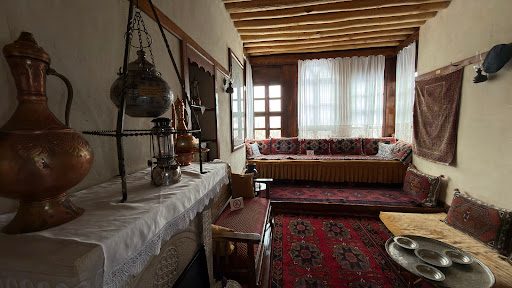 Şefik Gül Kültür Evi - 4