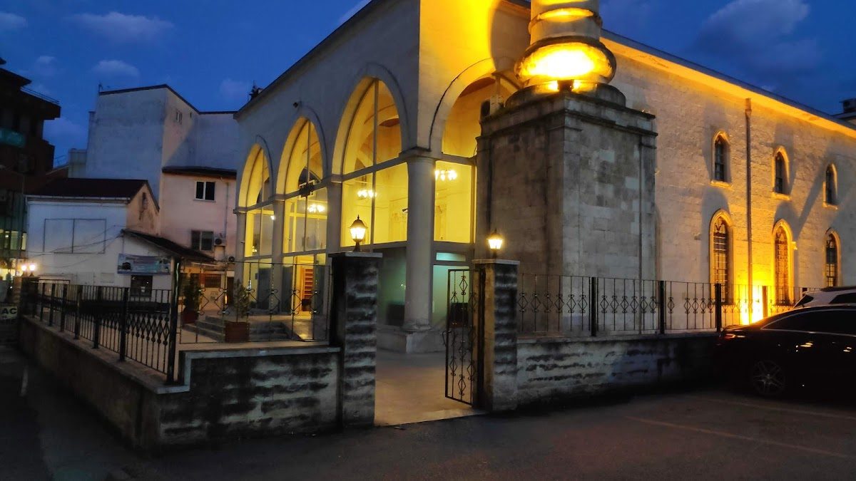 Atik Ibrahim Pasha Mosque (Middle Mosque) - 6