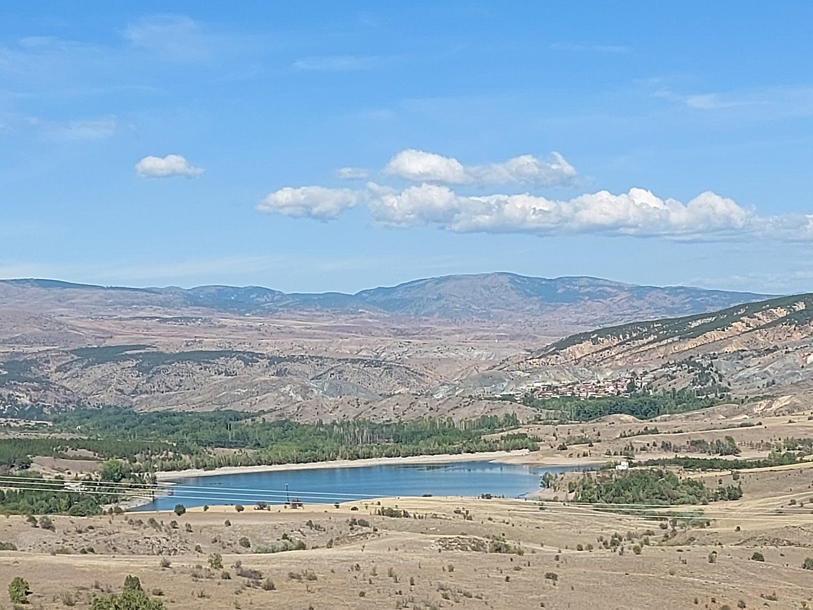 بحيرة ساري