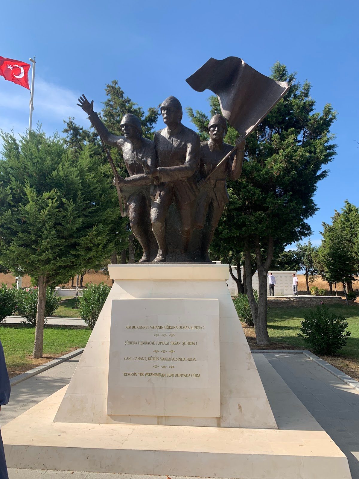 Yahya Çavuş Şehitliği ve Anıtı