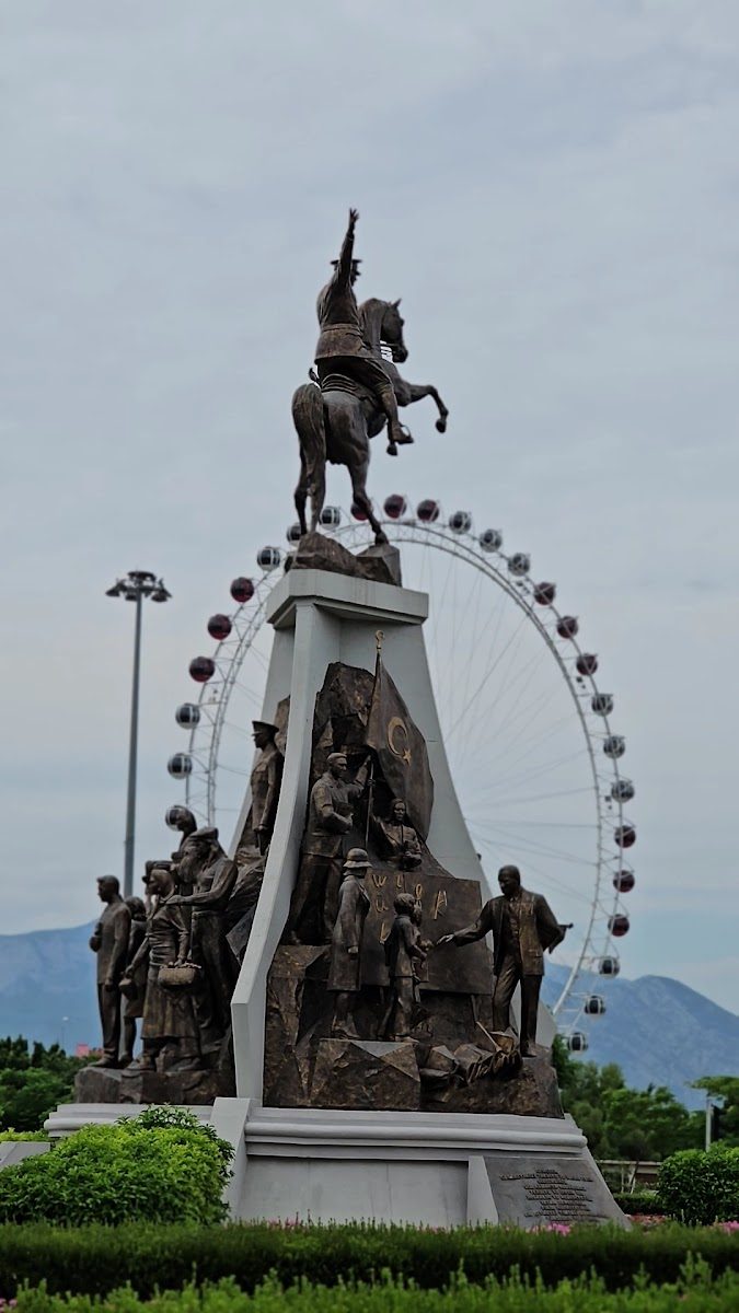 Mustafa Kemal Atatürk Monument - 2
