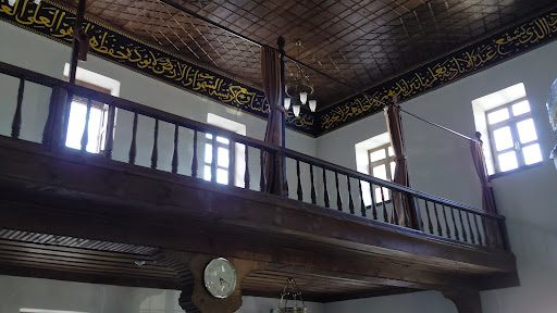 جامع ومدرسة سوق القمح
